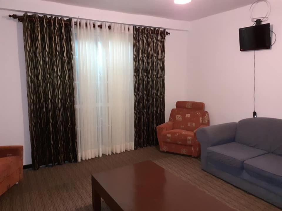 فندق Elevate 360 Holiday Bungalow نوفارا إيلِيا المظهر الخارجي الصورة